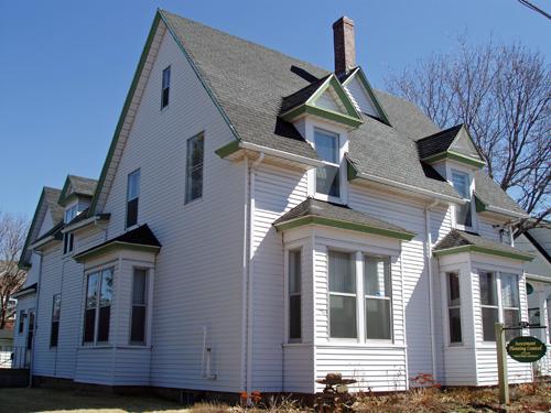 213 Bonaccord St. - 2005
