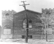 Photo of Tiferes Israel Synagogue taken shortly after its completion; Moncton Museum
