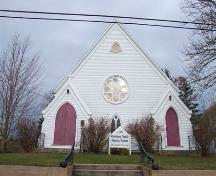 Centenary United Church front elevation.; Heritage Division, NS Dept. of Tourism, Culture and Heritage, 2006.