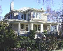 Exterior view of 1255 Victoria Avenue; Corporation of the District of Oak Bay, 2005