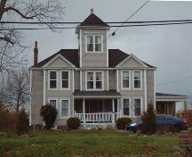 front elevation, Annandale, Wolfville, NS, 2006; Heritage Division, NS Dept. of Tourism, Culture and Heritage, 2006