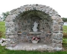 Croix et grotte du Bicentenaire 1755 - vue de la grotte; City of Dieppe