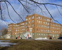 Léopold-Taillon Building - looking northwest; Moncton Museum