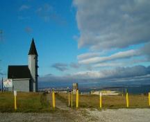 Fortification Site, Fort Petrie, New Victoria, 2004.; Heritage Division, Nova Scotia Department of Tourism, Culture and Heritage, 2004