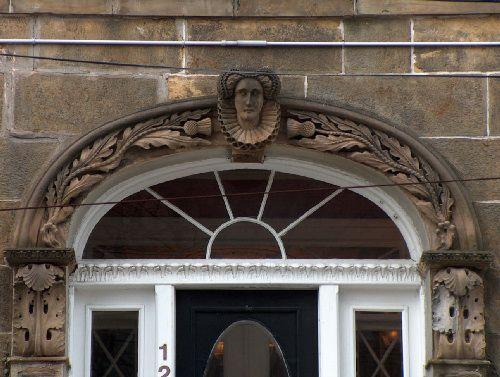 Close-up of Arch and Mary's Head