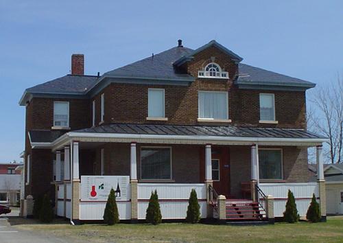 Très Saint-Sacrement Parish Rectory