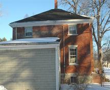 Side elevation of 712 St George Street.; Heritage Division, NS Dept. of Tourism, Culture and Heritage, 2007