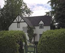 Exterior view of the Barton House, 2004; City of Kelowna, 2004