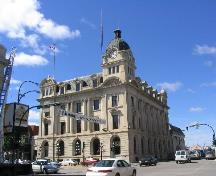 North and east faces of the Moose Jaw City Hall highlighting the tower, 2004.; Government of Saskatchewan, L. Dale-Burnett, 2004
