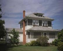Exterior view of the Dudgeon Farm House, 2004; City of Kelowna, 2004