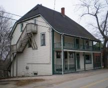 Side Elevation, Robinson House, Chester, Nova Scotia, 2007.; Heritage Division, Nova Scotia Department of Tourism, Culture and Heritage, 2007.