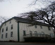 Side and Rear Elevation, Robinson House, Chester, Nova Scotia, 2007.; Heritage Division, Nova Scotia Department of Tourism, Culture and Heritage, 2007.