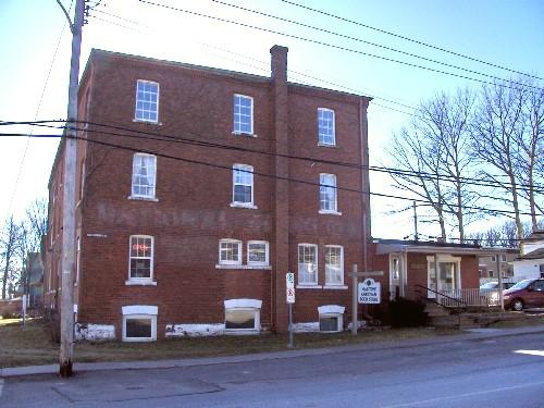 221-223 Kent Street