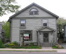 Lorenzo Spencer House, east elevation, 2004; Heritage Division, N.S. Dept. of Tourism, Culture and Heritage, 2004