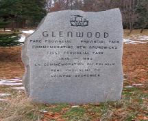 Parc Provincial Glenwood - le monument; Province of New Brunswick
