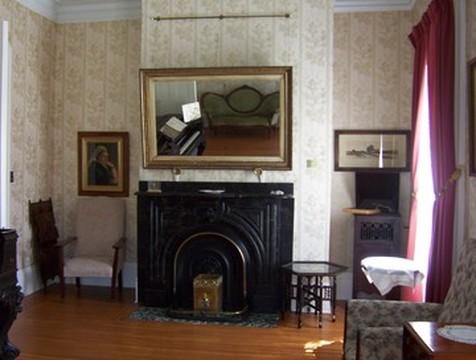 Interior photo of the parlour