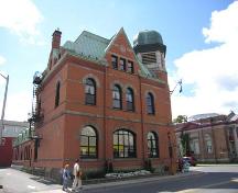 Vieille poste; Ministère de la Culture et des Communications, Jean-François Rodrigue, 2006