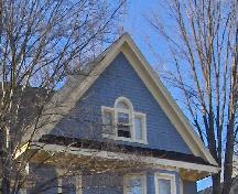 Showing detail of pedimented gable with palladian window and varying shingle pattern; City of Charlottetown, Natalie Munn, 2007