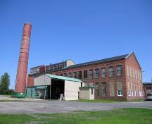Manufacture Dominion-Silk-Dyeing-and-Printing; Ministère de la Culture, des Communications et de la Condition féminine, Jean-François Rodrigue, 2006