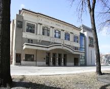 Primary elevation, from the north, of Pantages Playhouse Theatre, Winnipeg, 2007; Historic Resources Branch, Manitoba Culture, Heritage and Tourism, 2007