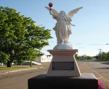 Angel of Cap-Pelé Monument - view of the plaque; Village of Cap-Pelé