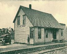 The former Saint-Antoine station which served the Bouctouche Railway. Photo taken between 1928 and 1930.; Valmond Léger Collection