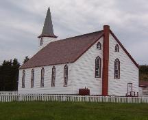 Photo exterior view of rear and left sides of Elliston United Church, Elliston, NL, summer 2006; L Maynard, HFNL, 2007