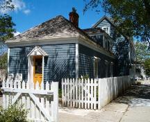 South side ell, White-Irwin House, Shelburne, Nova Scotia, 2004.; Heritage Division, NS Dept. of Tourism, Culture and Heritage, 2004.