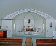 Intérieur de l'Église catholique Sainte-Thérèse, Cardinal, 2006; Historic Resources Branch, Manitoba Culture, Heritage and Tourism, 2006