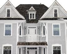 Facade detail of the Schwartz House, Altona, 2005; Historic Resources Branch, Manitoba Culture, Heritage and Tourism, 2005