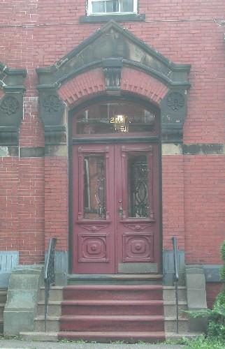 Résidence John E. Moore - L'entrée