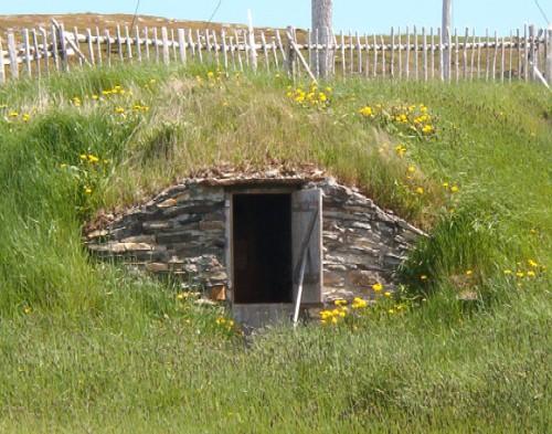 George Pearce Root Cellar, Maberly, NL, 2006