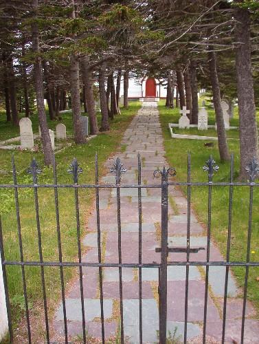 St. Mary's Churchyard, Elliston, summer 2006