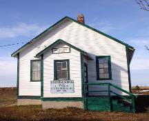 Primary elevation, from the south, of Northfield School, Millford area, 2005; Historic Resources Branch, Manitoba Culture, Heritage and Tourism, 2005