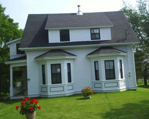 Captain John Purdy House - Front Façade