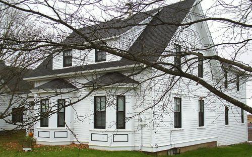 Captain John Purdy House - Side façade