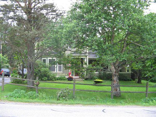 Front elevation, Elsie Hume House