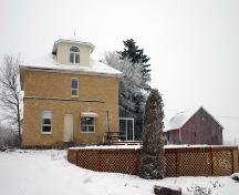 Primary elevation, from the south southeast, of the Armstrong Homestead, Boissevain area, 2005; Historic Resources Branch, Manitoba Culture, Heritage and Tourism, 2005
