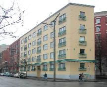 Exterior view of 118 Alexander Street; City of Vancouver 2004