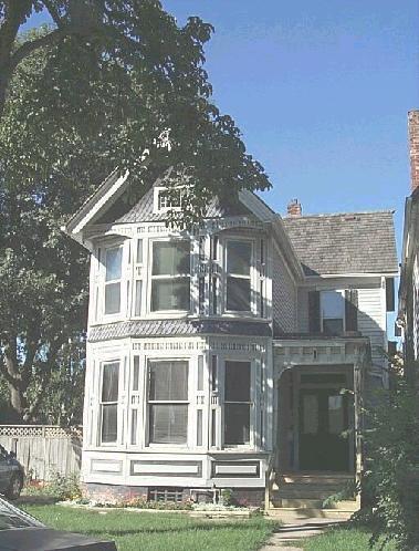 Revell D'Avignon House, 1997