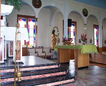 Intérieur de l'église catholique romaine Toutes Aides, Toutes Aides, 2006; Historic Resources Branch, Manitoba Culture, Heritage and Tourism, 2006