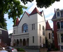 Side elevation, Church of Holy Redeemer, Halifax, NS, 2007; Heritage Division, NS Dept. of Tourism, Culture and Heritage, 2007
