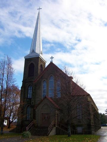 Église catholique St. Patrick's - La façade avant