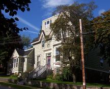 Front elevation, 70 Victoria Road, Halifax, NS, 2007; Heritage Division, NS Dept. of Tourism, Culture and Heritage, 2007
