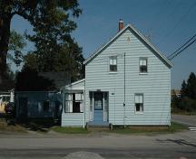 Front elevation of the Cross-Therrio House, Annapolis Royal, Nova Scotia, 2007.; Heritage Division, NS Dept. of Tourism, Culture and Heritage, 2007