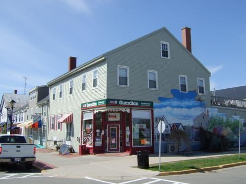 Cockburn's Drugstore - Contextual view