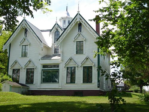 Main façade of Dunbar House