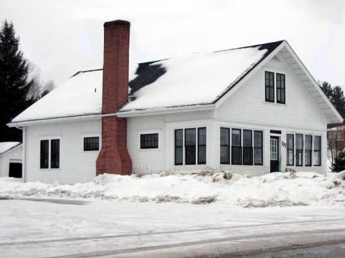 René and Lillian Cyr House