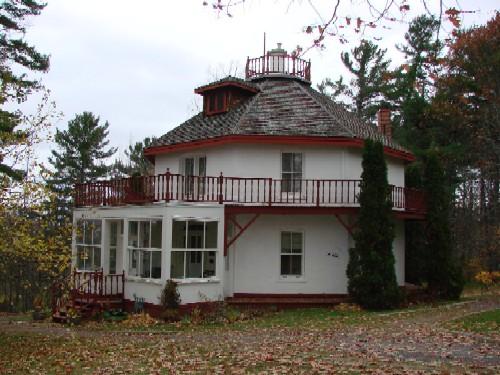 Woodchester Villa –2006