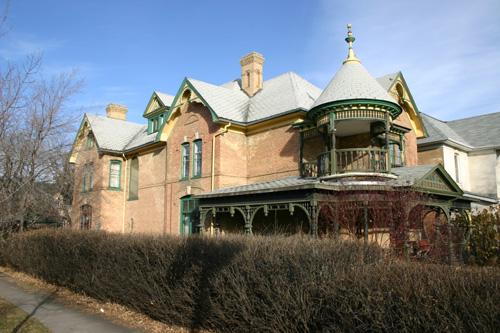 Contextual View